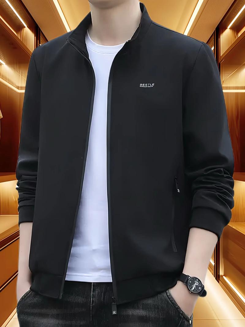 时尚服饰：潮流穿搭背后的巧妙心思